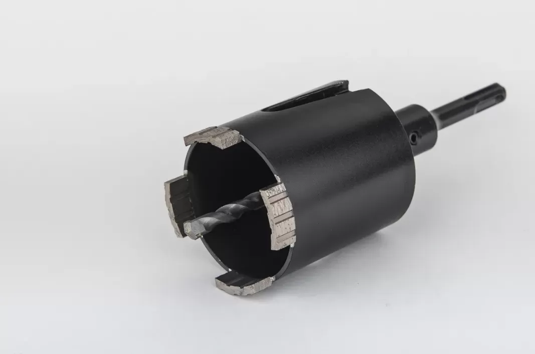 Коронка алмазная с переходником М16 SDS /68/70/4 по бетону MOLOT