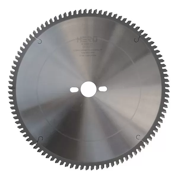 Пильные диски с твердосплавной напайкой по алюминиевому профилю