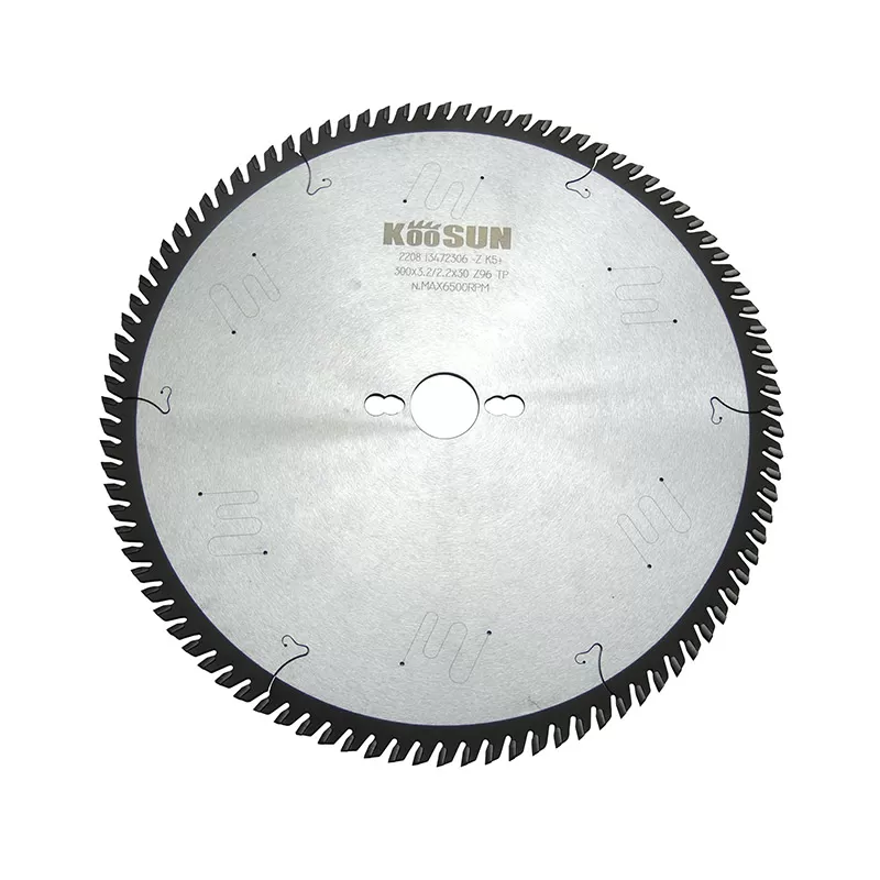 Пильные диски с твердосплавной напайкой для ламинированных панелей